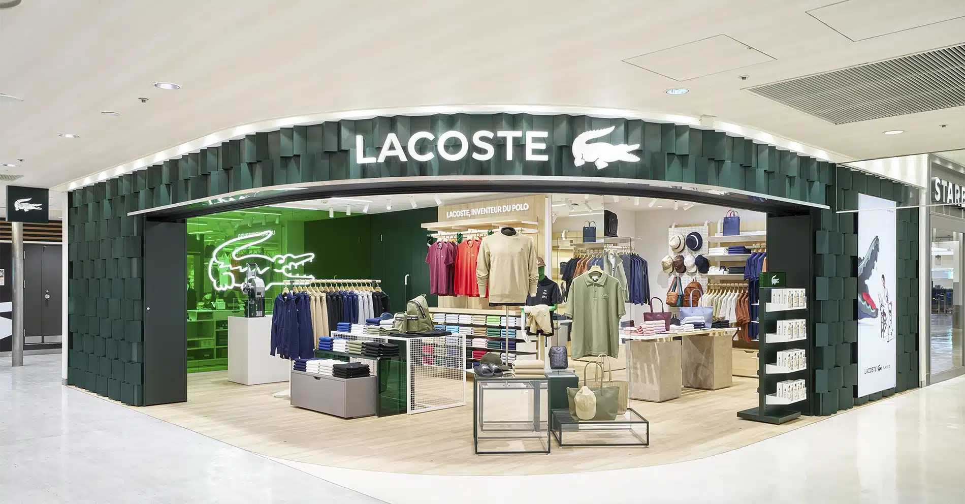 Banner 1 - Lacoste Česk&eacute; republice