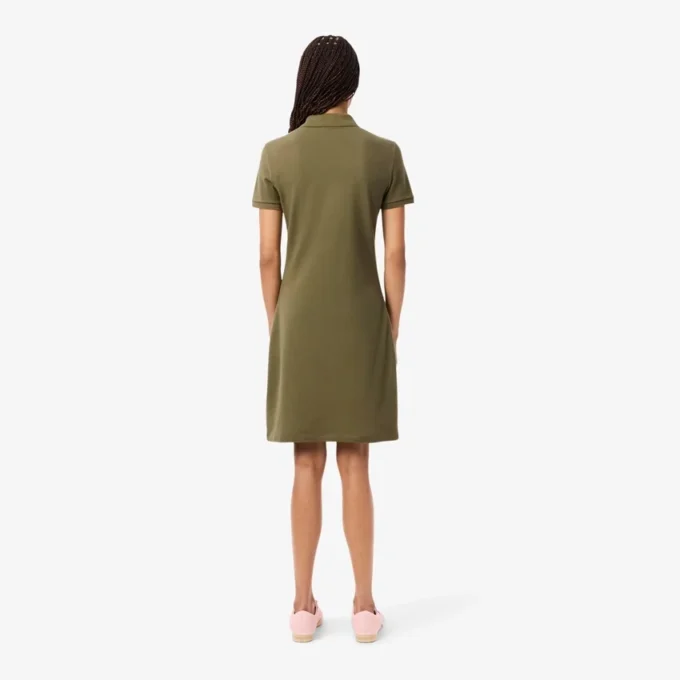 Dámské mini šaty s polo límečkem, slim fit, strečové Dámské mini šaty s polo límečkem, slim fit, strečové