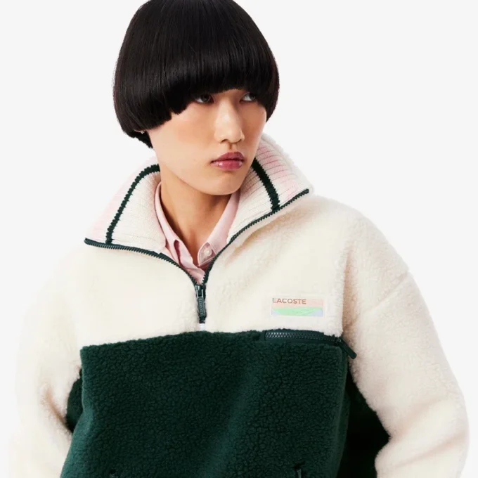 Dámská oversized mikina s vysokým límcem Dámská oversized mikina s vysokým límcem