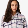 Dámská oversized prošívaná vlněná košile Dámská oversized prošívaná vlněná košile