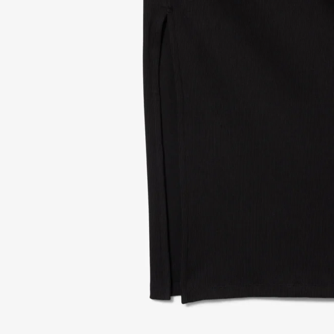 Dámské slim fit šaty s žebrovaným bavlněným límečkem Dámské slim fit šaty s žebrovaným bavlněným límečkem