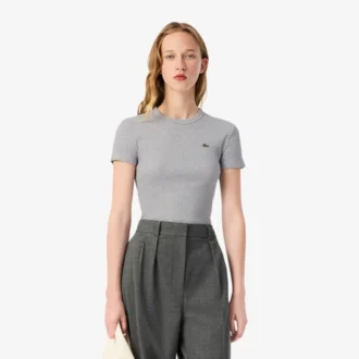Dámské tričko ze žebrované bavlny se slim fit střihem