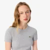 Dámské tričko ze žebrované bavlny se slim fit střihem Dámské tričko ze žebrované bavlny se slim fit střihem