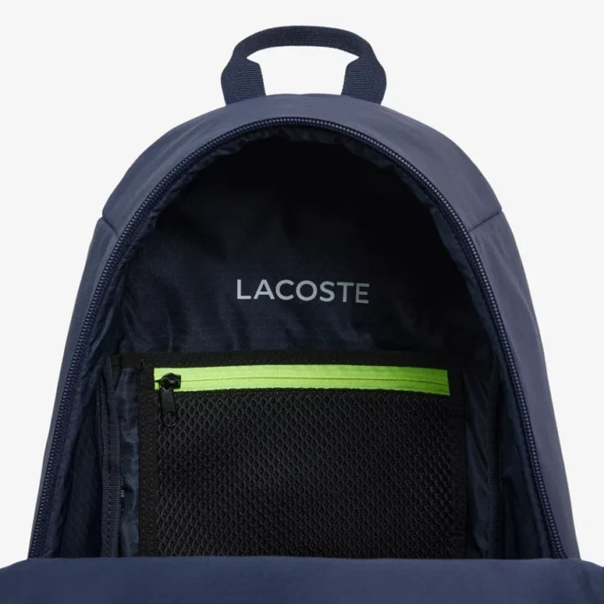 Hrajte v batohu Lacoste Hrajte v batohu Lacoste