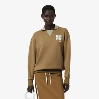 Mikina s odznakem na límečku v stylu Runway Polokošile Mikina s odznakem na límečku v stylu Runway Polokošile