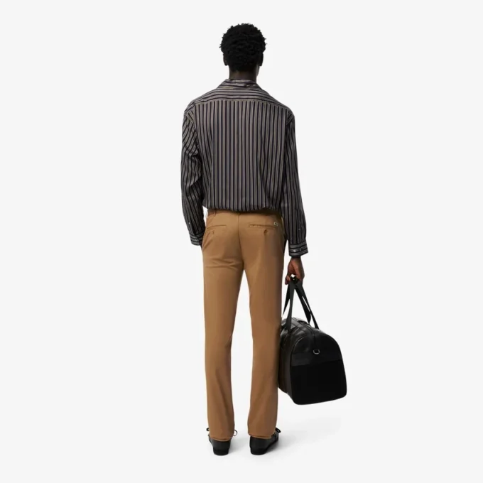Pánské kalhoty ze strečové bavlny se slim fit střihem Pánské kalhoty ze strečové bavlny se slim fit střihem