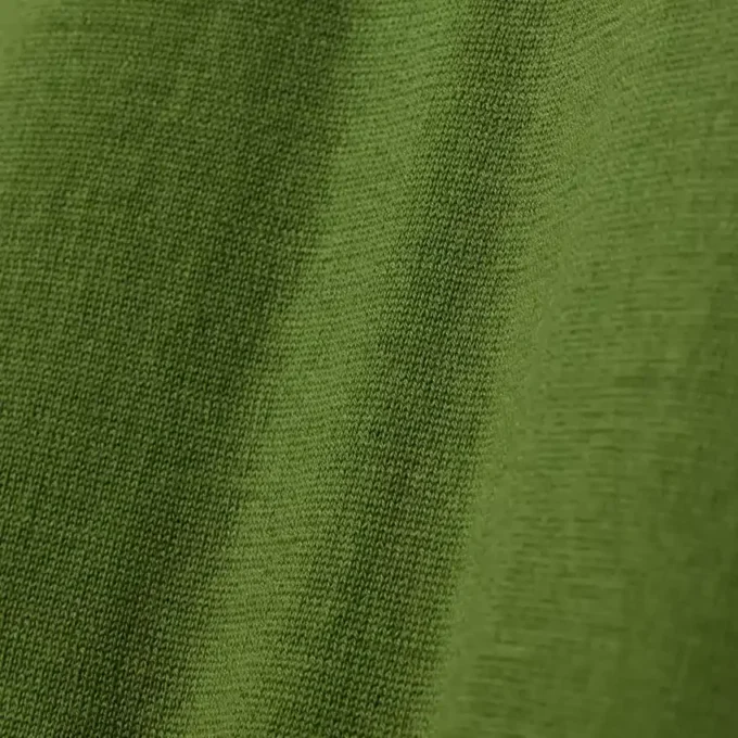 Svetr Runway s polo límcem z merino vlny Svetr Runway s polo límcem z merino vlny