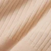 Svetr z merino vlny s 3D žebrovaným výstřihem typu Polokošile Svetr z merino vlny s 3D žebrovaným výstřihem typu Polokošile
