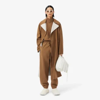 Trenchcoat z vlněné směsi z přehlídky The Blend